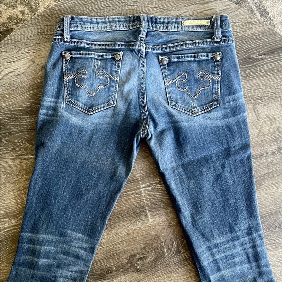 Express Rerock Capri Jeans - Picture 2 of 4